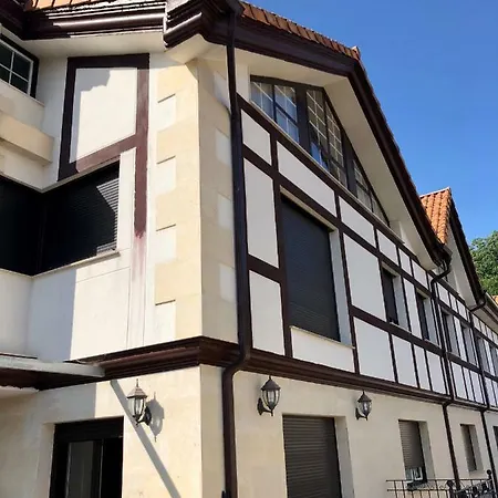 En Espinosa Monteros * Espinosa de los Monteros